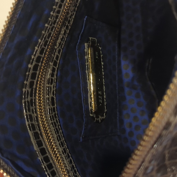 Rebecca Minkoff MAC Crocodile Embossed Black Leather Messenger Crossbody - Picture 6 of 16